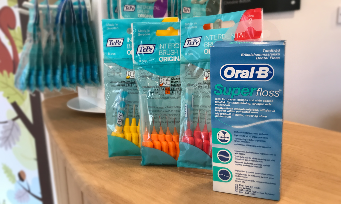 Interdental teeth cleaning with Tepe and Oral B